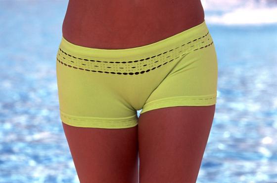 Playwear Seamless Solid Boy Short